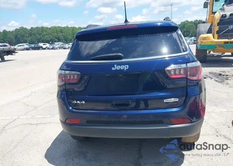 2020 Jeep Compass Latitude 4X4 from USA, damaged, VIN 3C4NJDBB8LT219613